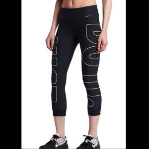 Cropped Nike leggings